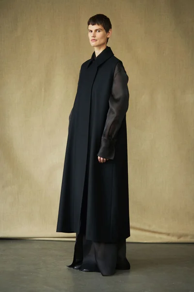 Look 12